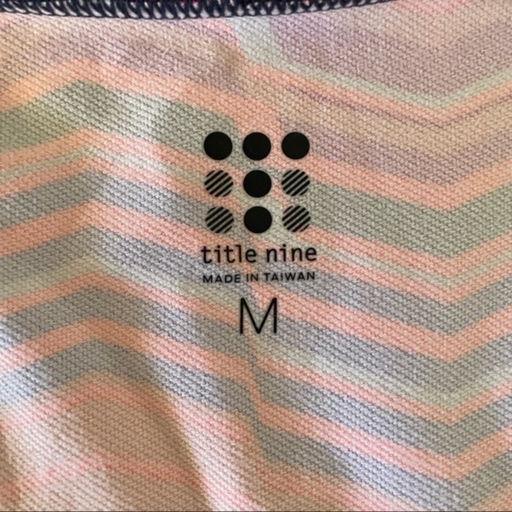 Title Nine navy blue pink printed stretch dress size M‎ - Picture 2 of 7